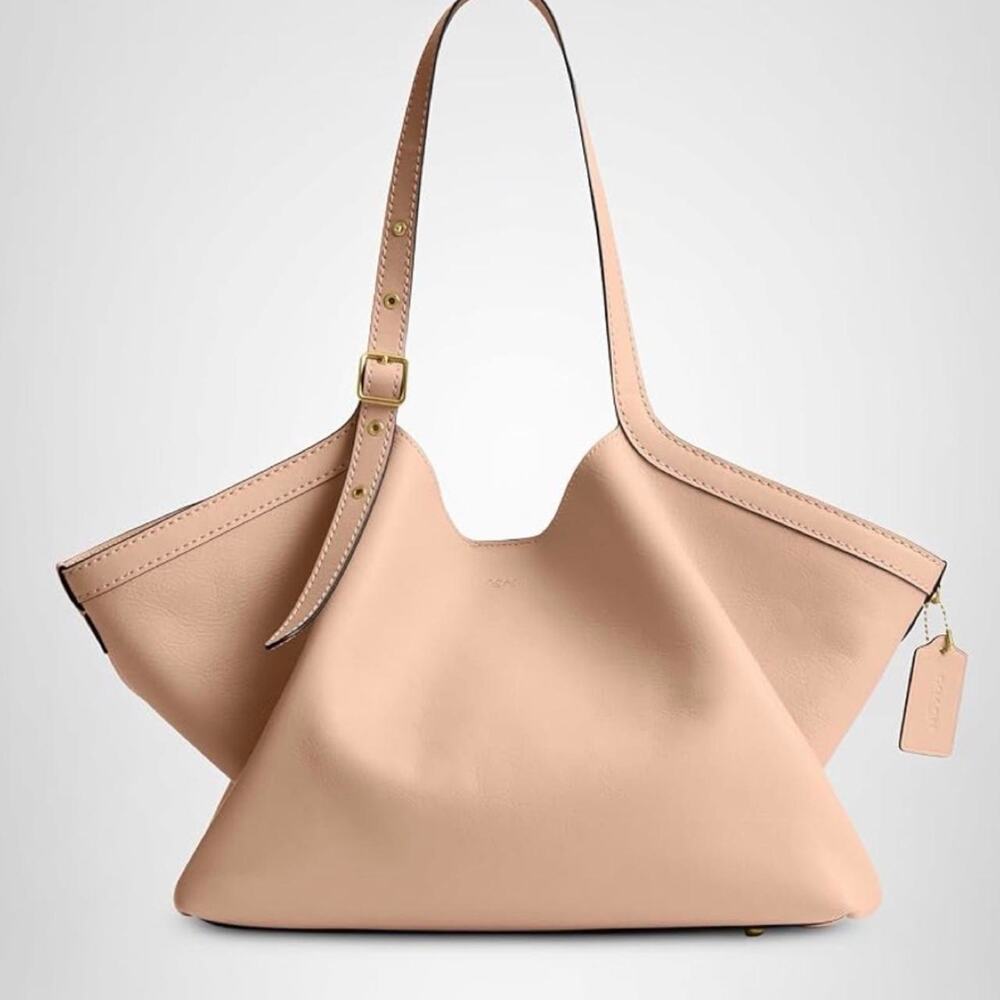 NWT Coach Gramercy Tote Cream